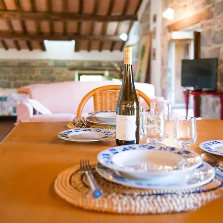 Prázdninový dům Spacious In With Swimming Pool Amandola