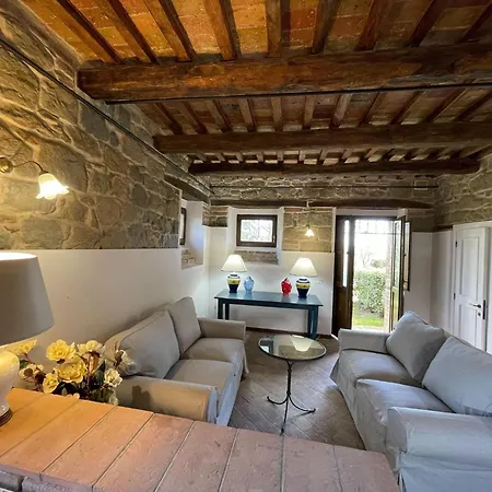 Spacious In With Swimming Pool Dom wakacyjny