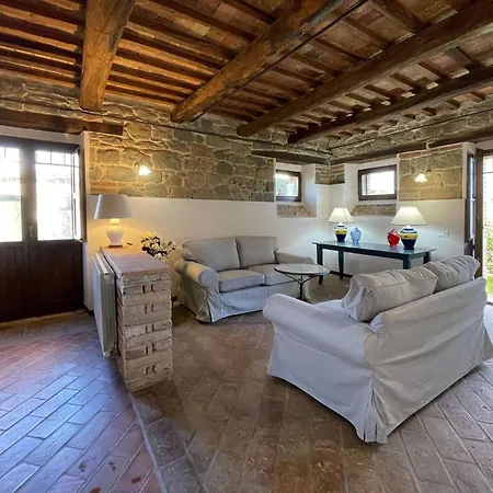 Spacious In With Swimming Pool Dom wakacyjny Amandola